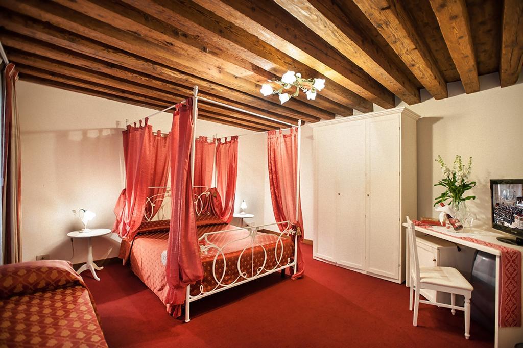 Maison San Marco Венеция Стая снимка